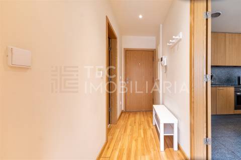 Aparatmento T1+1 para arrendamento próximo ao Polo Universitário