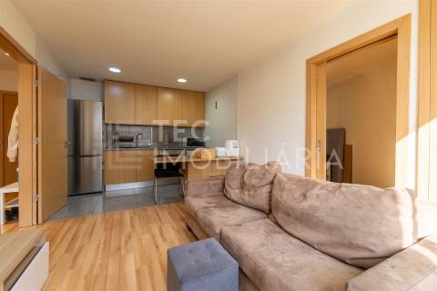 Aparatmento T1+1 para arrendamento próximo ao Polo Universitário