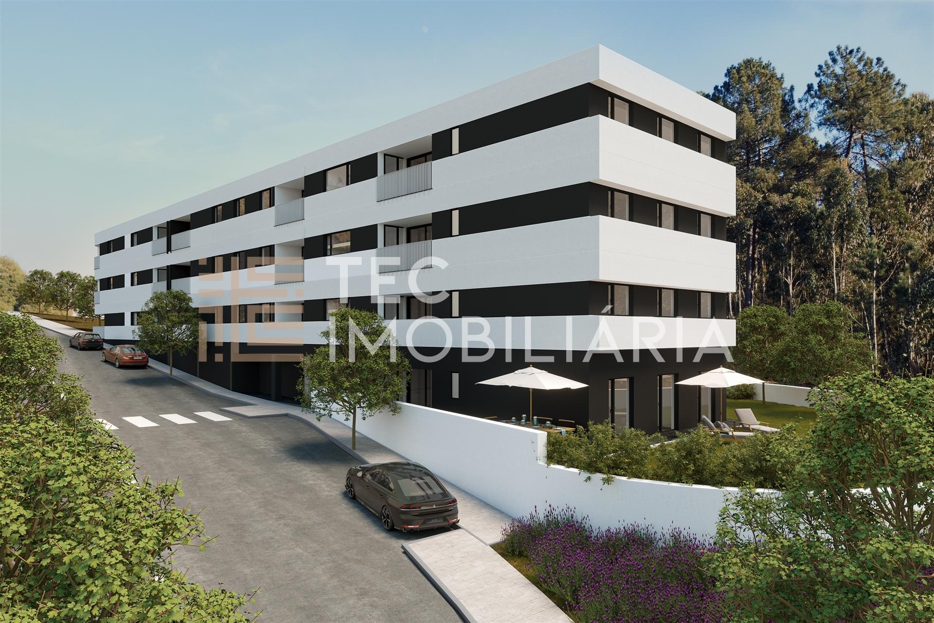 Apartamento T4 em fase final de construção