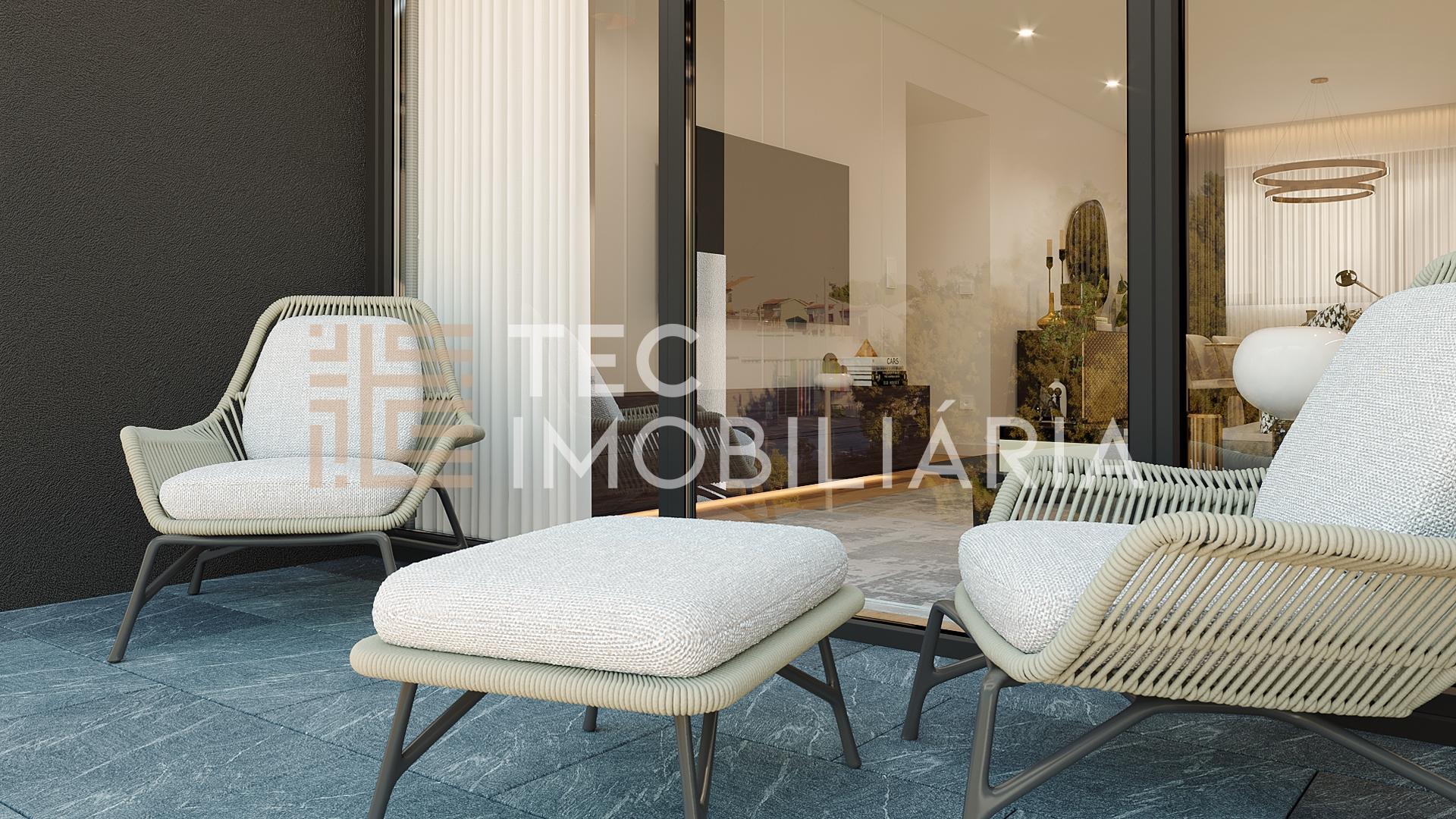 Apartamento T4 em fase final de construção