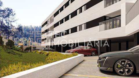 Apartamento T4 em fase final de construção