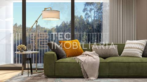 Apartamento T4 em fase final de construção