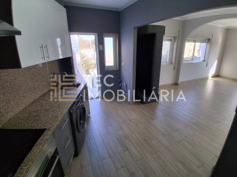 Exclusivo Andar Moradia T3 Totalmente Renovado em S. Cosme, Gondomar