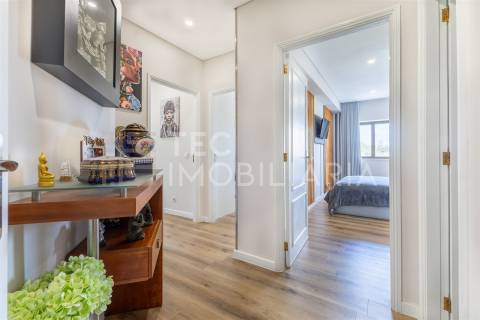 Excelente apartamento T3 totalmente remodelado em Vila Nova de Gaia