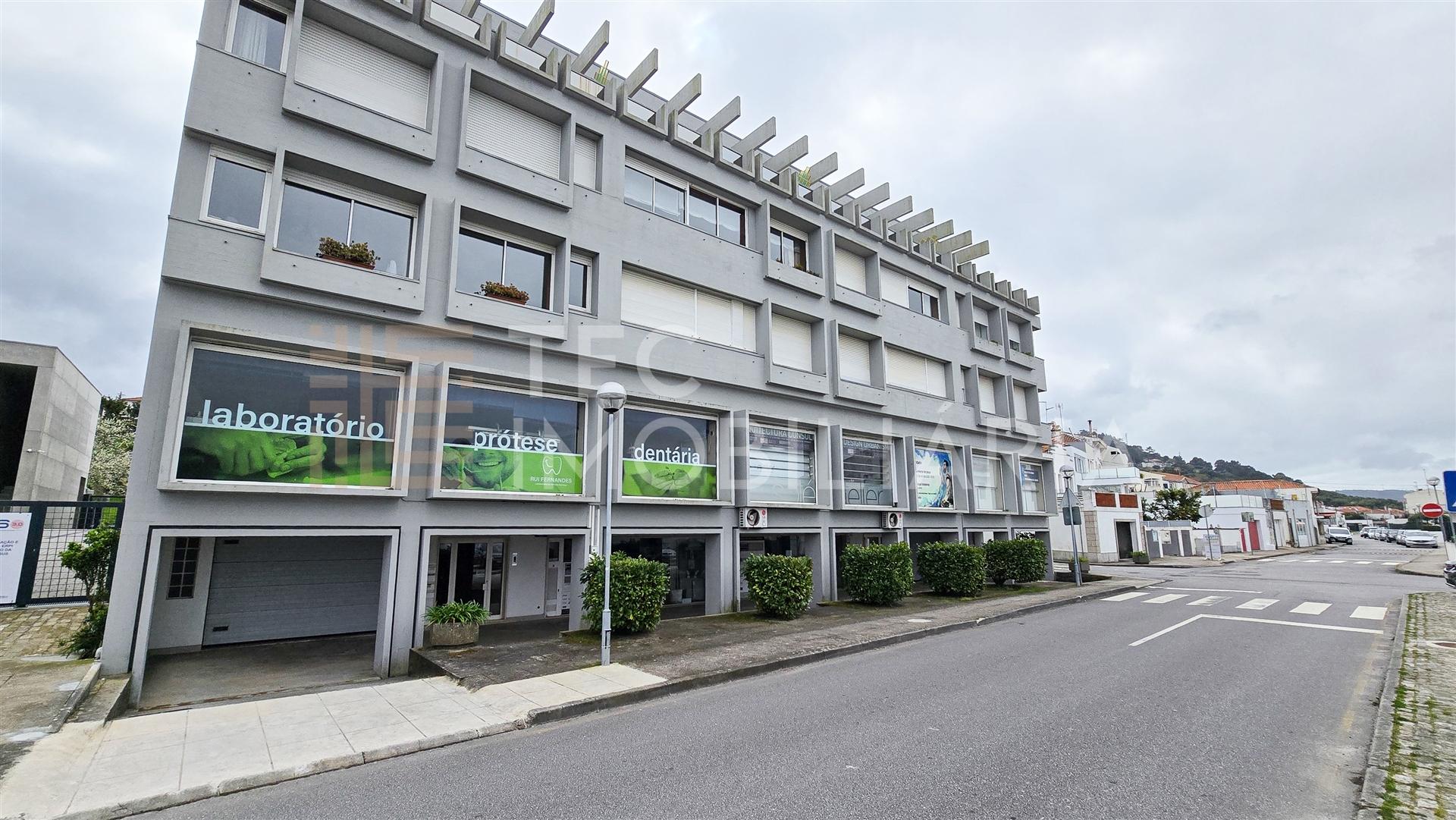 Apartamento T2 em Caminha com terraço e vista Rio