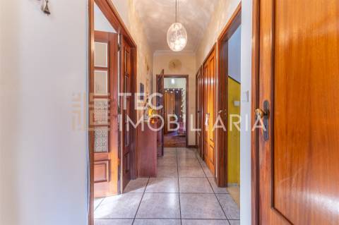 Andar Moradia T3 Venda em Cidade da Maia,Maia