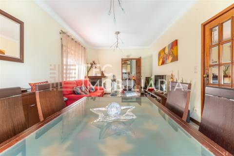 Andar Moradia T3 Venda em Cidade da Maia,Maia