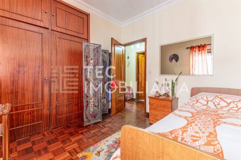 Andar Moradia T3 Venda em Cidade da Maia,Maia