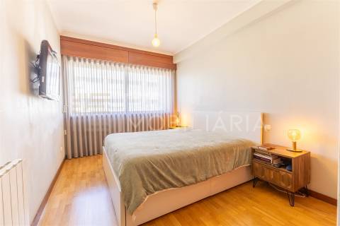 Apartamento T2 Venda em Moreira,Maia