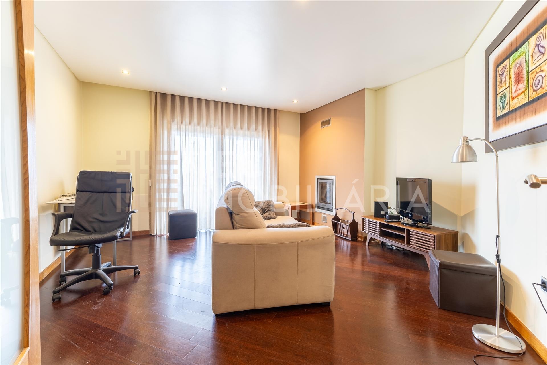 Apartamento T1 Arrendamento em Rio Tinto,Gondomar