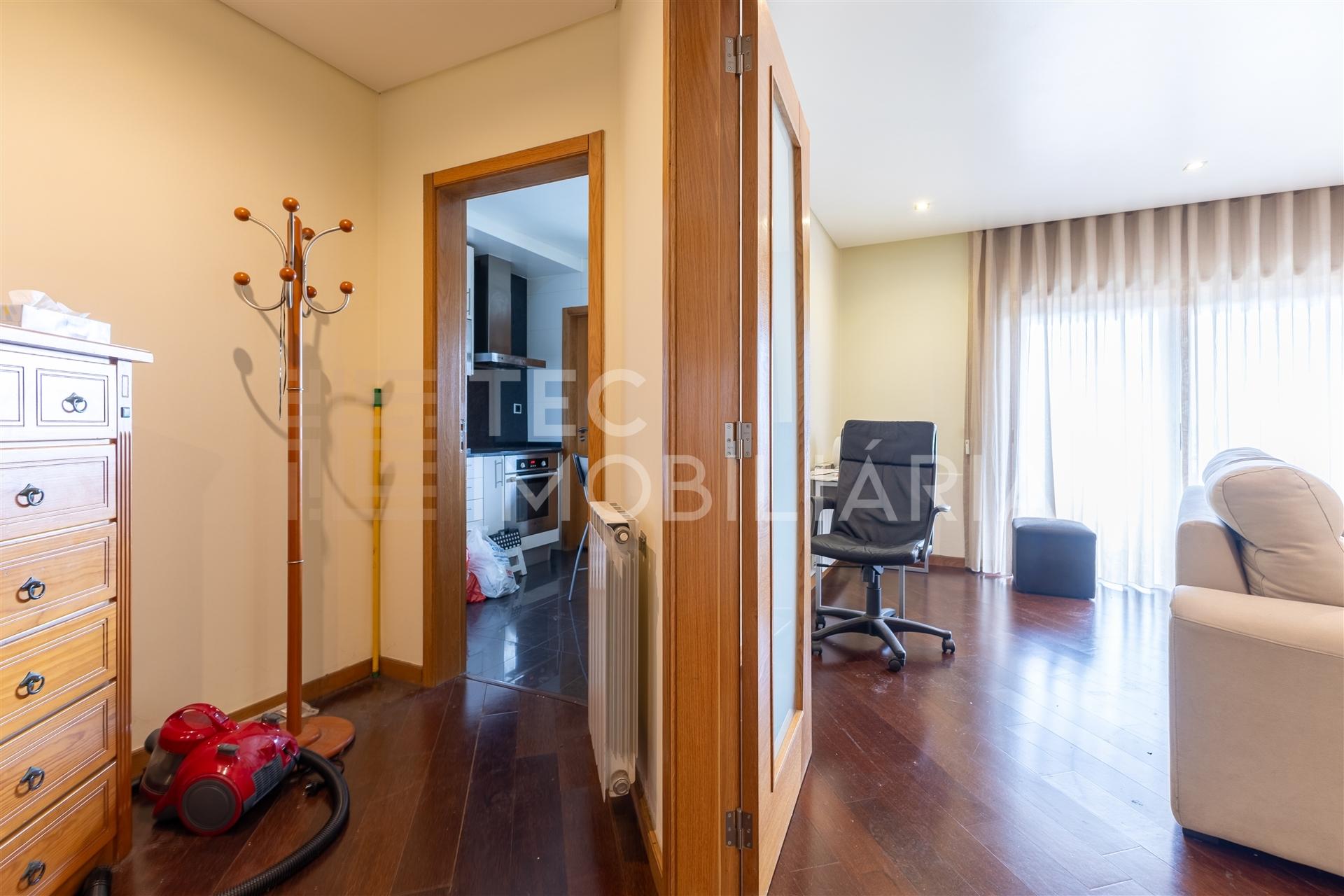 Apartamento T1 Arrendamento em Rio Tinto,Gondomar