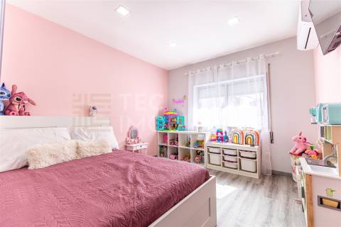 Andar Moradia T3 em Ermesinde totalmente remodelado