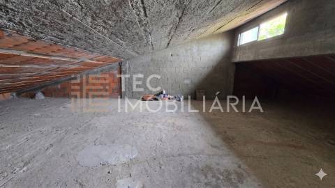 Andar Moradia T3 em Ermesinde totalmente remodelado