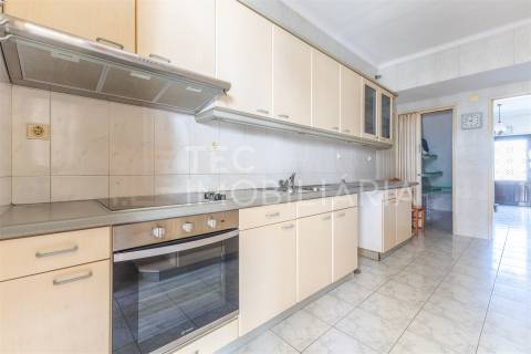 Moradia em Banda T4 Venda em Paranhos,Porto