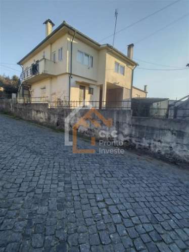 Moradia >=T10 Venda em Ferreiros e Gondizalves,Braga