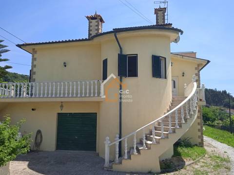 MORADIA T5 VILA VERDE