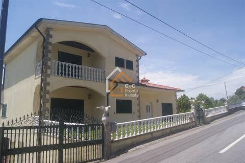 MORADIA T5 VILA VERDE