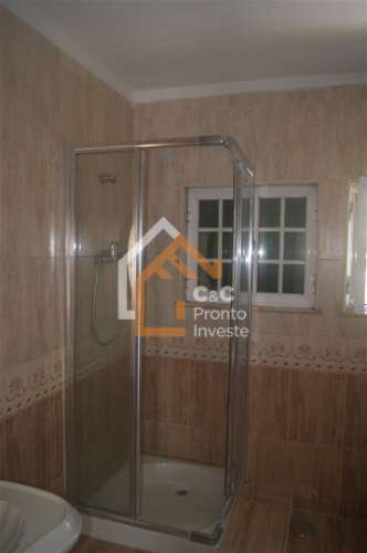 MORADIA T5 VILA VERDE