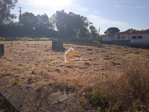 Terreno Para Construção  Venda em Merelim (São Paio), Panoias e Parada de Tibães,Braga