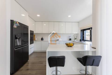 Moradia Isolada T3 Venda em Soutelo,Vila Verde