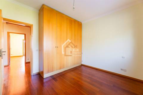 Moradia Isolada T4 Venda em Lago,Amares