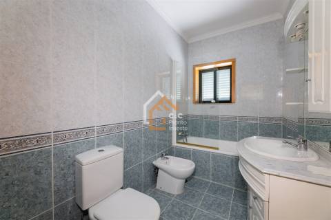 Moradia Isolada T4 Venda em Lago,Amares