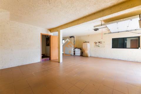 Moradia Isolada T4 Venda em Lago,Amares