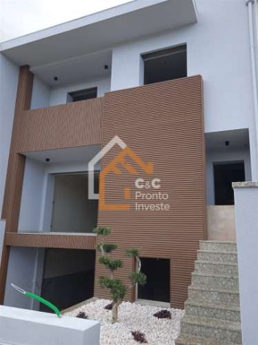 Moradia T3+1 Venda em Este (São Pedro e São Mamede),Braga