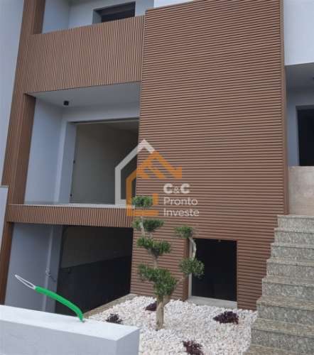 Moradia T3+1 Venda em Este (São Pedro e São Mamede),Braga