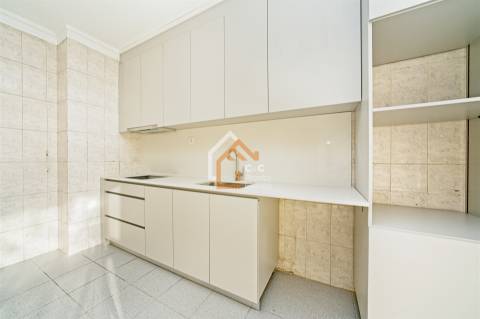 Apartamento T3 Venda em Nogueira, Fraião e Lamaçães,Braga