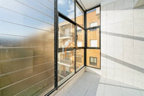 Apartamento T3 Venda em Nogueira, Fraião e Lamaçães,Braga