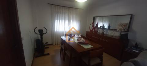 Apartamento T3 DUPLEX Venda em Nogueira, Fraião e Lamaçães,Braga