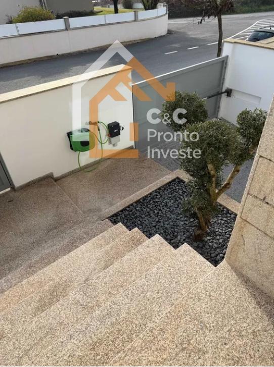 Moradia em Banda T3+1 Venda em Palmeira,Braga