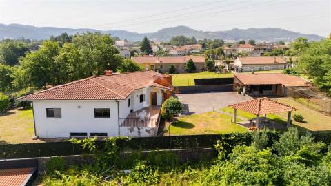 Moradia Isolada T3 Venda em Adaúfe,Braga