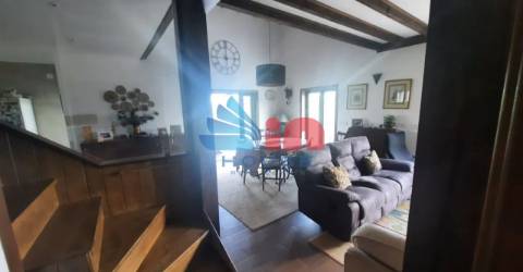 Moradia T4 Venda em Currelos, Papízios e Sobral,Carregal do Sal