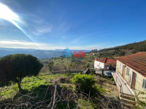 Moradia T2 Venda em Fornelos,Cinfães