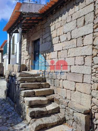 Moradia para Restaurar T2 Venda em Marialva,Meda