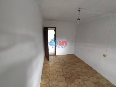 Moradia para Restaurar T2 Venda em Marialva,Meda