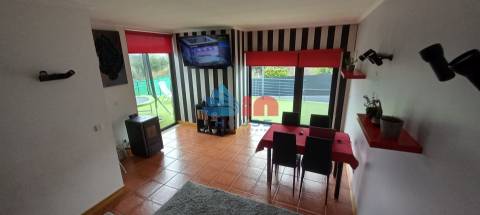 Moradia Geminada T2 Venda em Santa Comba Dão e Couto do Mosteiro,Santa Comba Dão