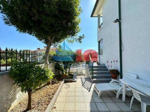 Moradia Geminada T4 Venda em Ranhados,Viseu