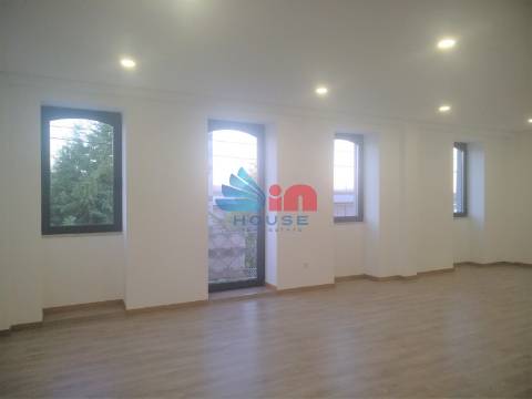 Moradia T4 Venda em Mangualde, Mesquitela e Cunha Alta,Mangualde