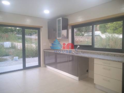 Moradia T4 Venda em Mangualde, Mesquitela e Cunha Alta,Mangualde