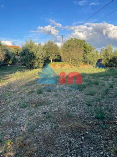 Moradia para Restaurar  Venda em Santiago de Cassurrães e Póvoa de Cervães,Mangualde