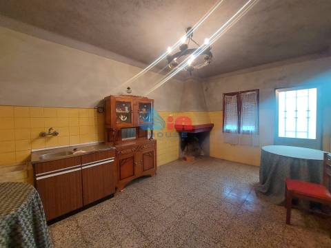 Moradia T3 Venda em Cativelos,Gouveia