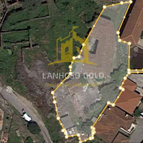 Moradias para Restaurar T5+1, Póvoa de Lanhoso