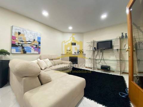 Apartamento T2 Venda em Galegos (Santa Maria),Barcelos