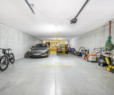 Moradia T4 Venda em Fonte Arcada e Oliveira,Póvoa de Lanhoso