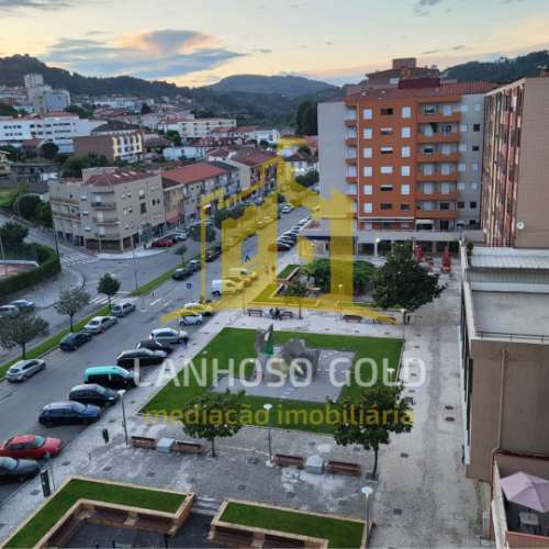 Apartamento T3 Venda em Póvoa de Lanhoso (Nossa Senhora do Amparo),Póvoa de Lanhoso