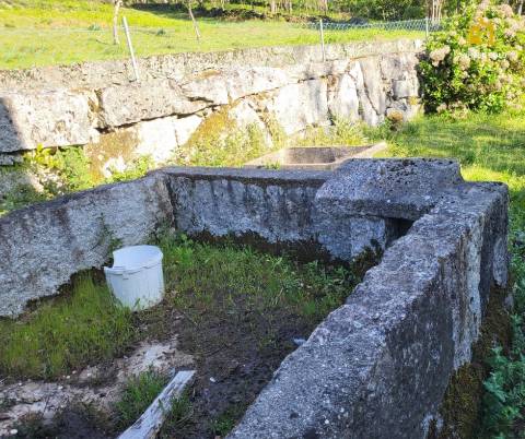 Quintinha  Venda em Serzedelo,Póvoa de Lanhoso