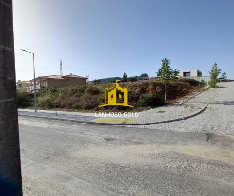 Lote de Terreno  Venda em Campos e Louredo,Póvoa de Lanhoso